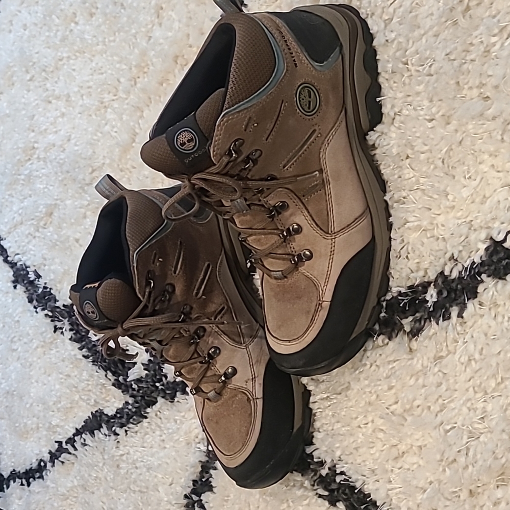 Timberland Paceline Waterproof Hiker Outdoor 45660 Series. Size 8.5 M. Tan